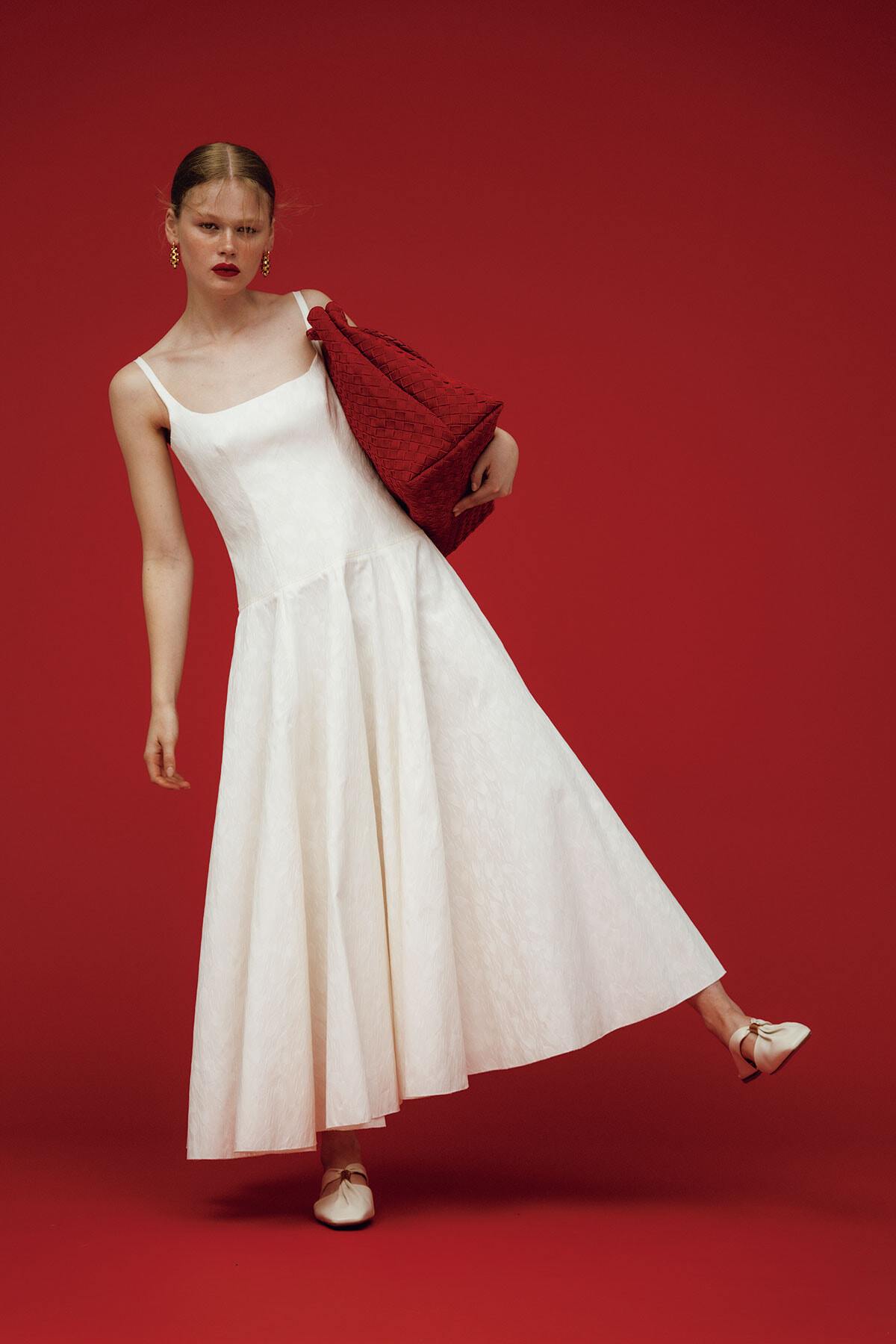 250425-parisienne-red-06.jpg