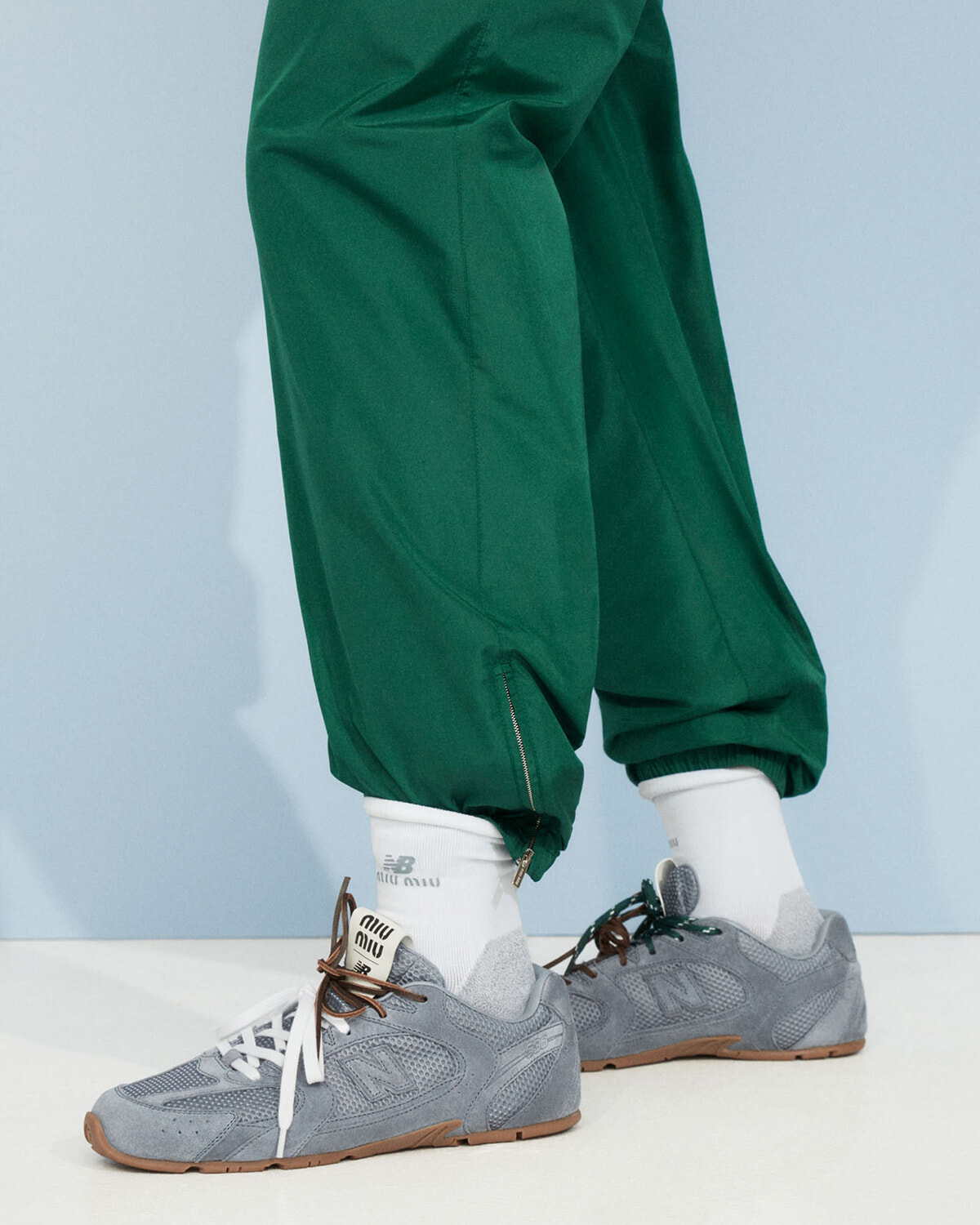250507-miumiu-newbalance-04.jpg