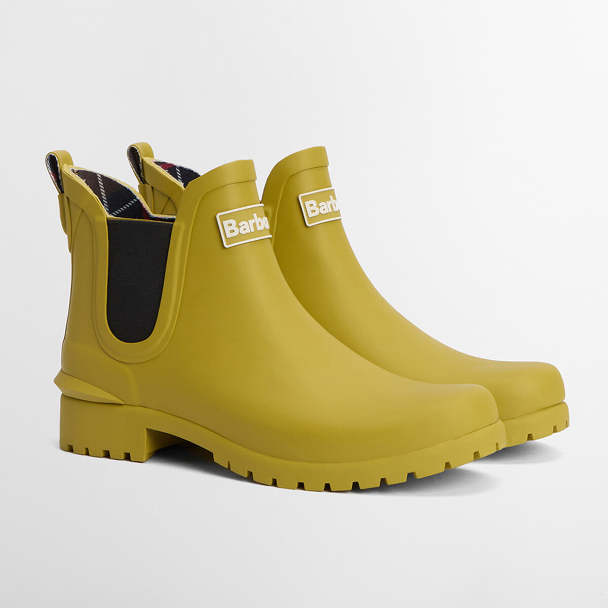 250605-rainshoes-03.jpg