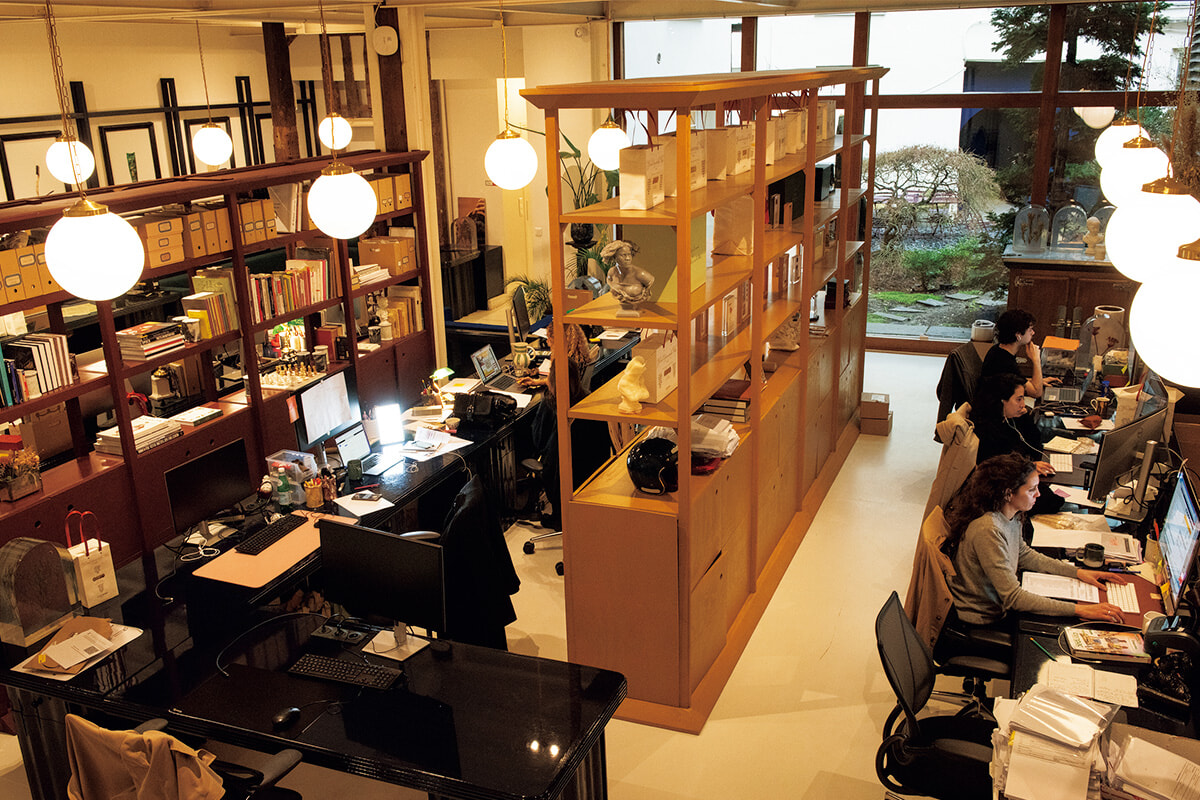 【パリジェンヌの職場探訪】香りと美学に包まれたビュリーのパリオフィスへ。