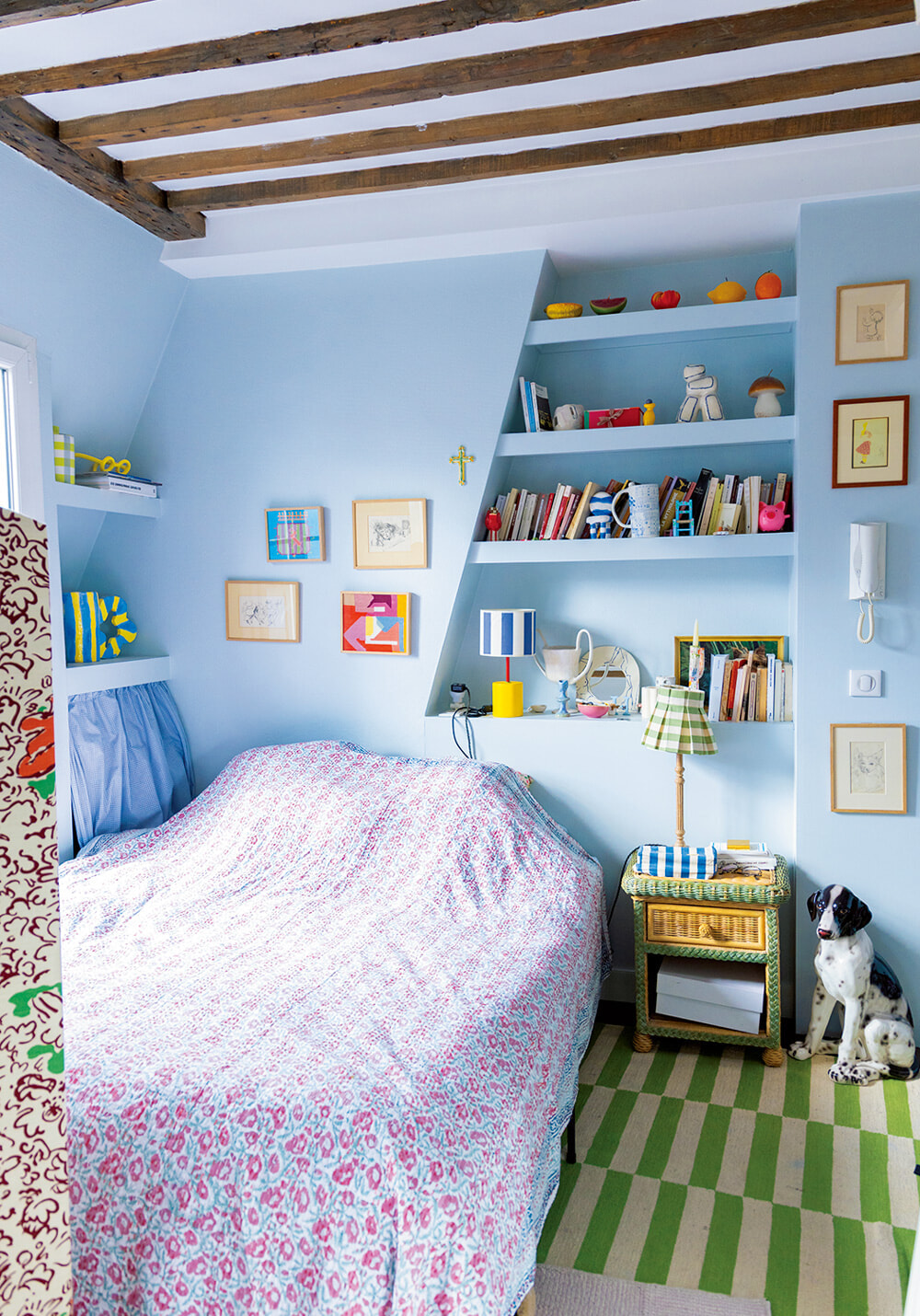 250619-interior-01.jpg