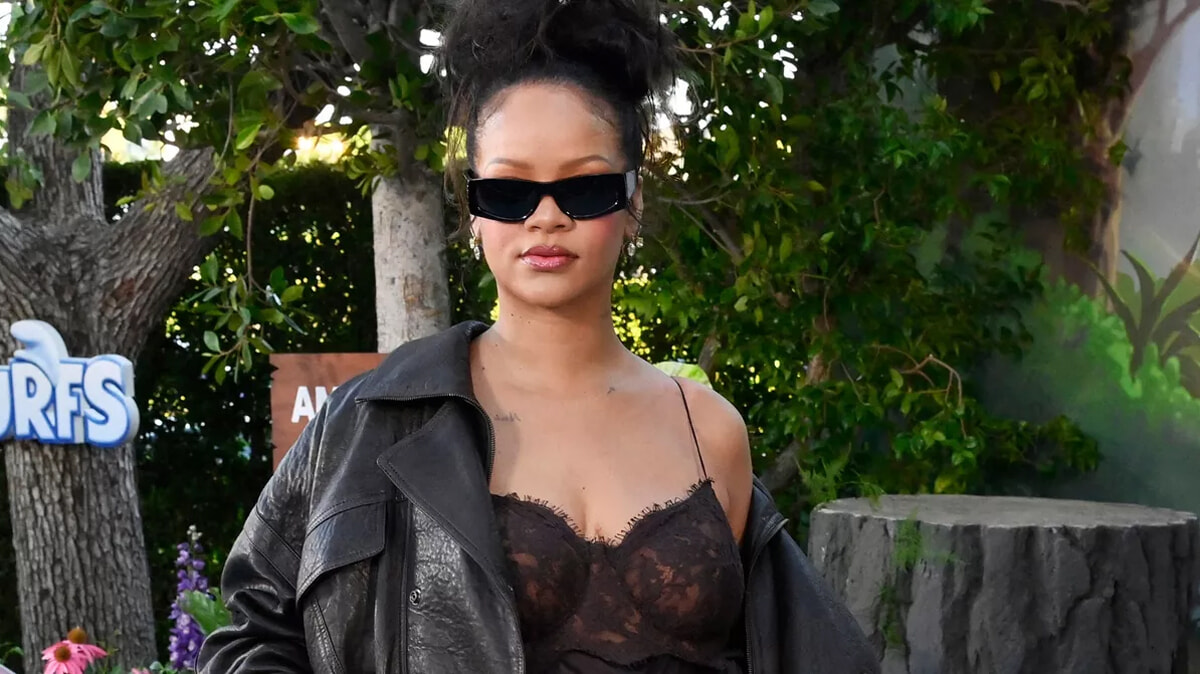 250715-rihanna-01.jpg