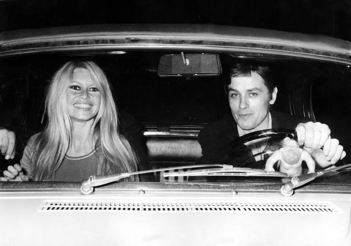 250808-brigitte-bardot-alain-delon.jpg