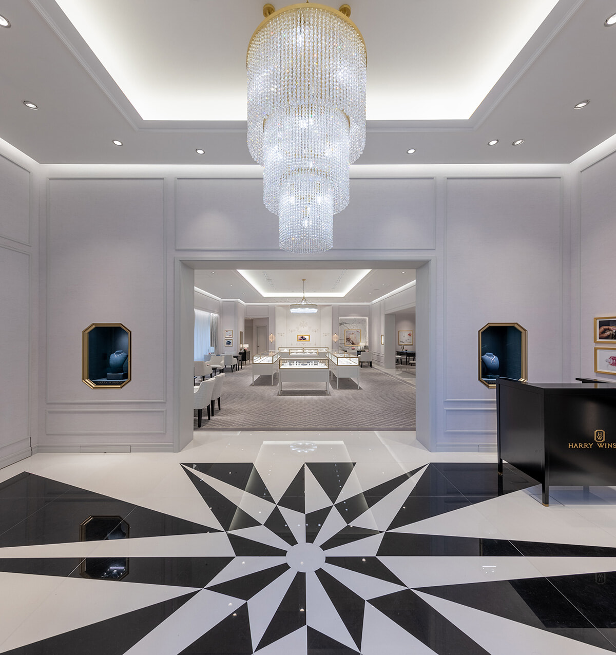 250901-harrywinston-02.jpg