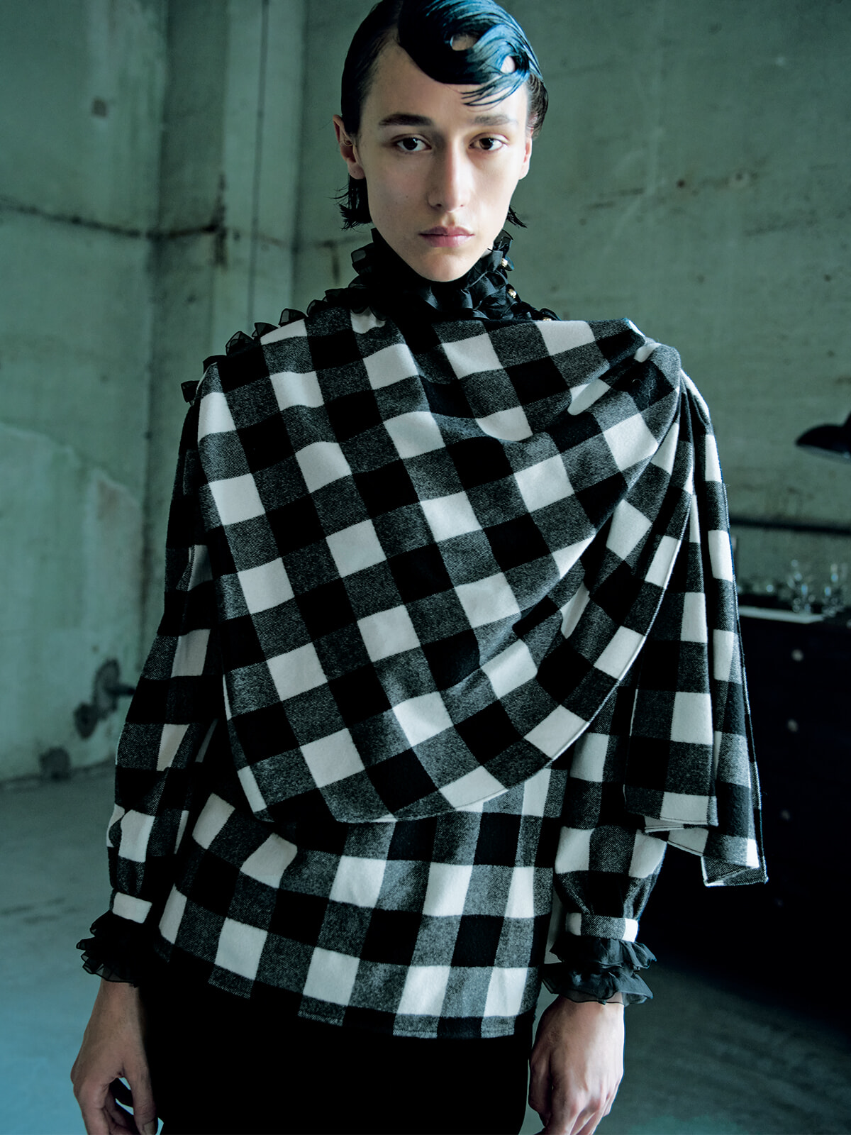 250908-fashion-is-dramatic-001.jpg
