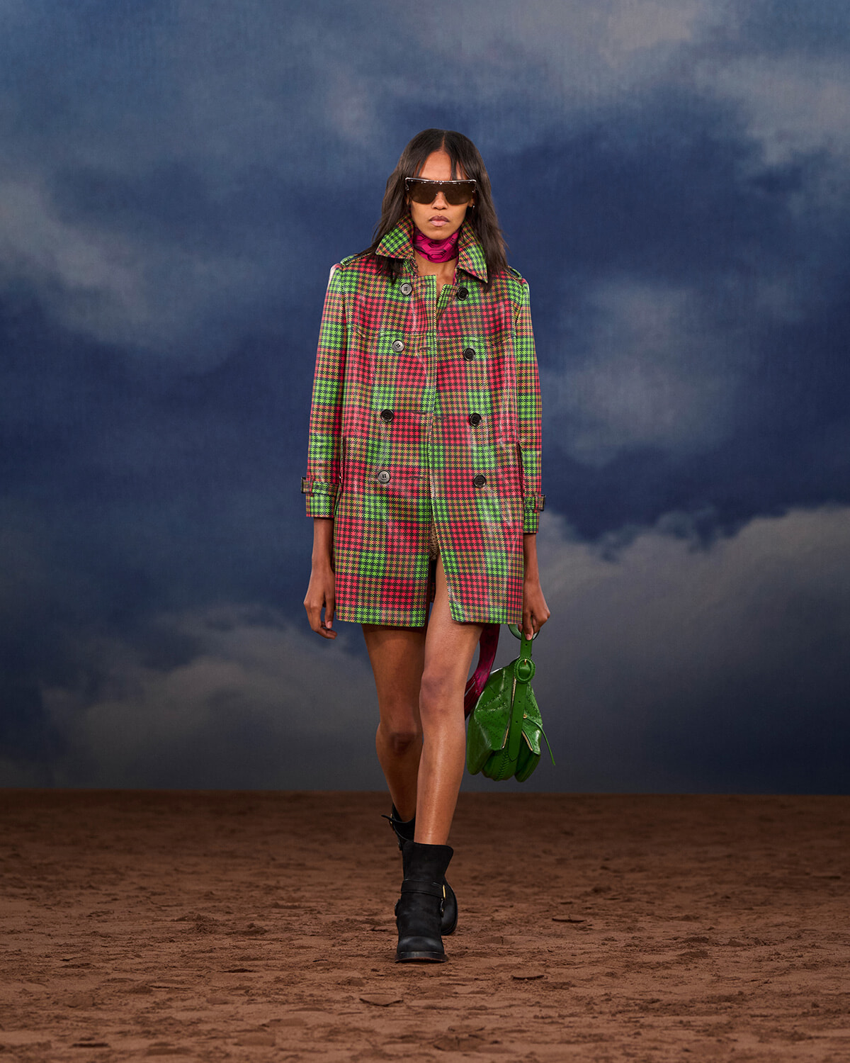 251003-burberry-02.jpg