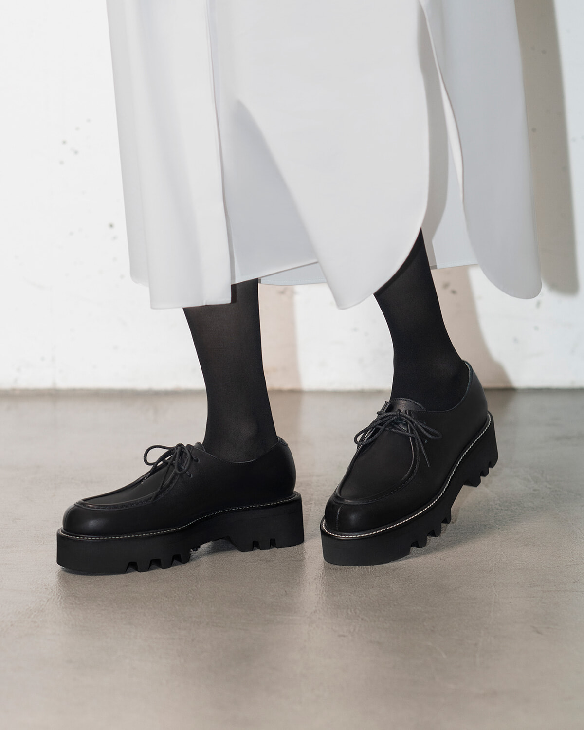 251017-beautiful-shoes-hyke-02.jpg