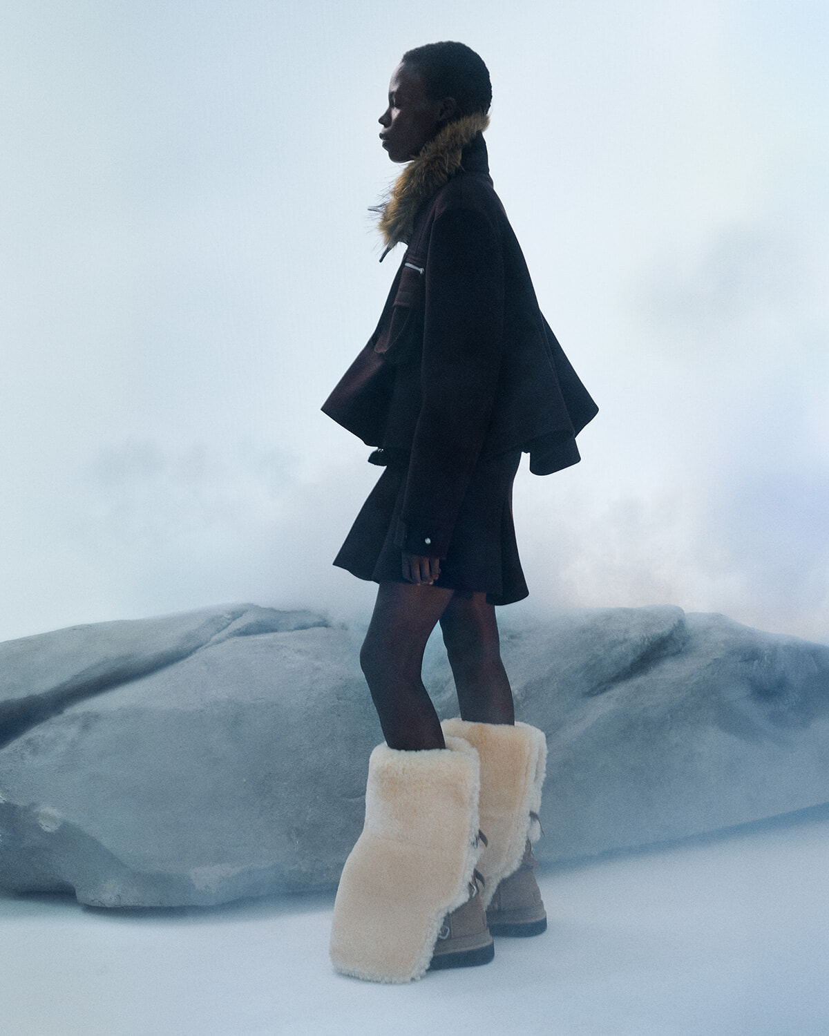 251020-ugg-sacai-01.jpg