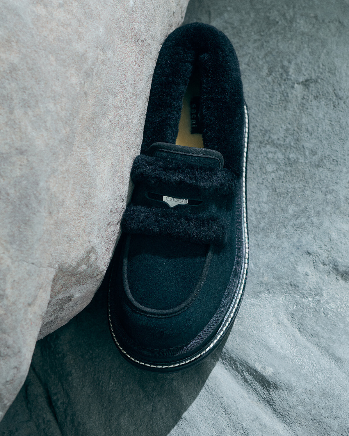251020-ugg-sacai-03.jpg