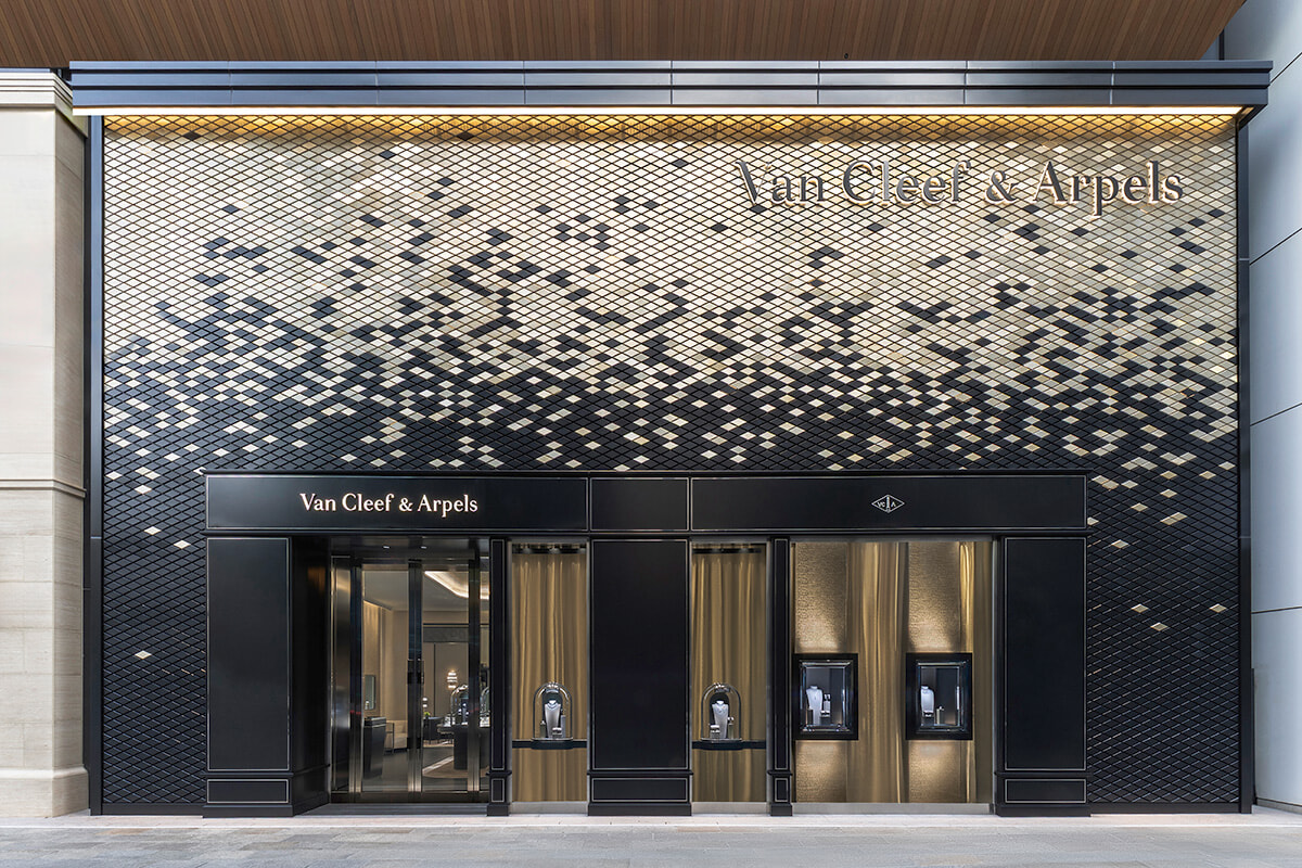 251020-vancleefarpels-01.jpg