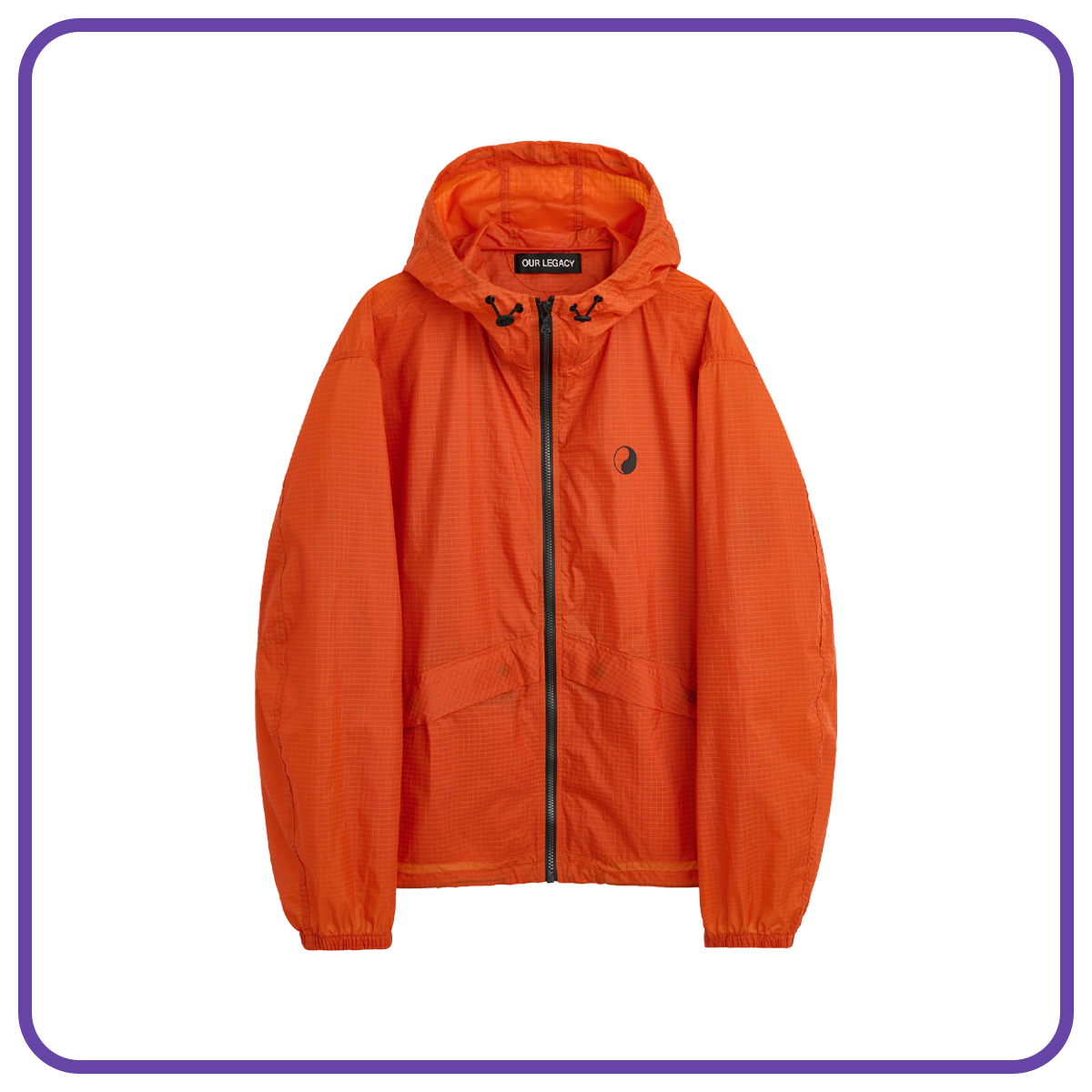 みずがめ座にとって試練の11月。突破口を示す陰陽モチーフを取りいれて！【星座別ラッキーアイテム占い】