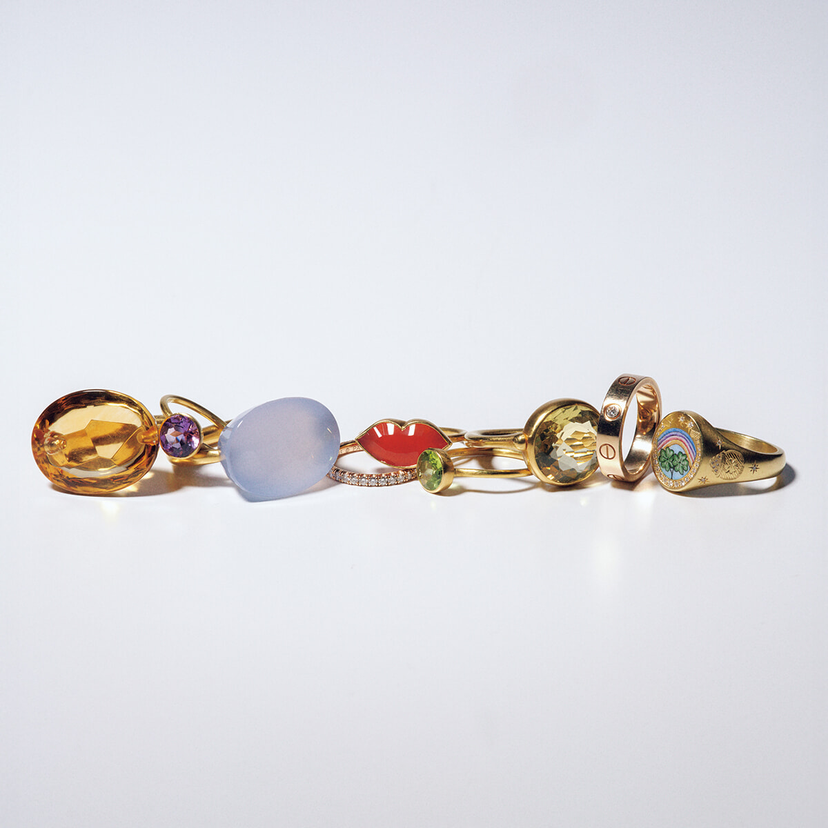 【長谷川あかり】ほぼ毎日身に付ける大切なリングと色石。