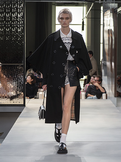 01-Burberry-190130.jpg