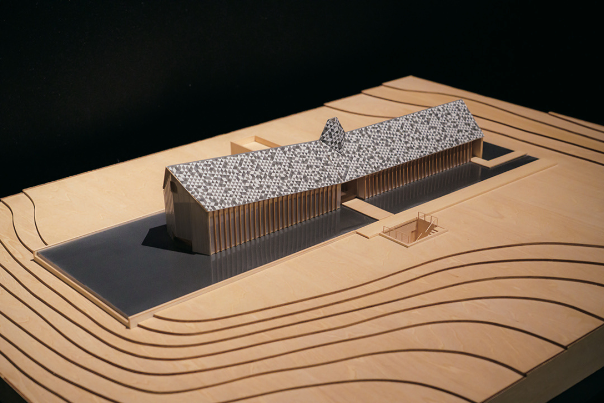 伊丹潤美術館 2.png