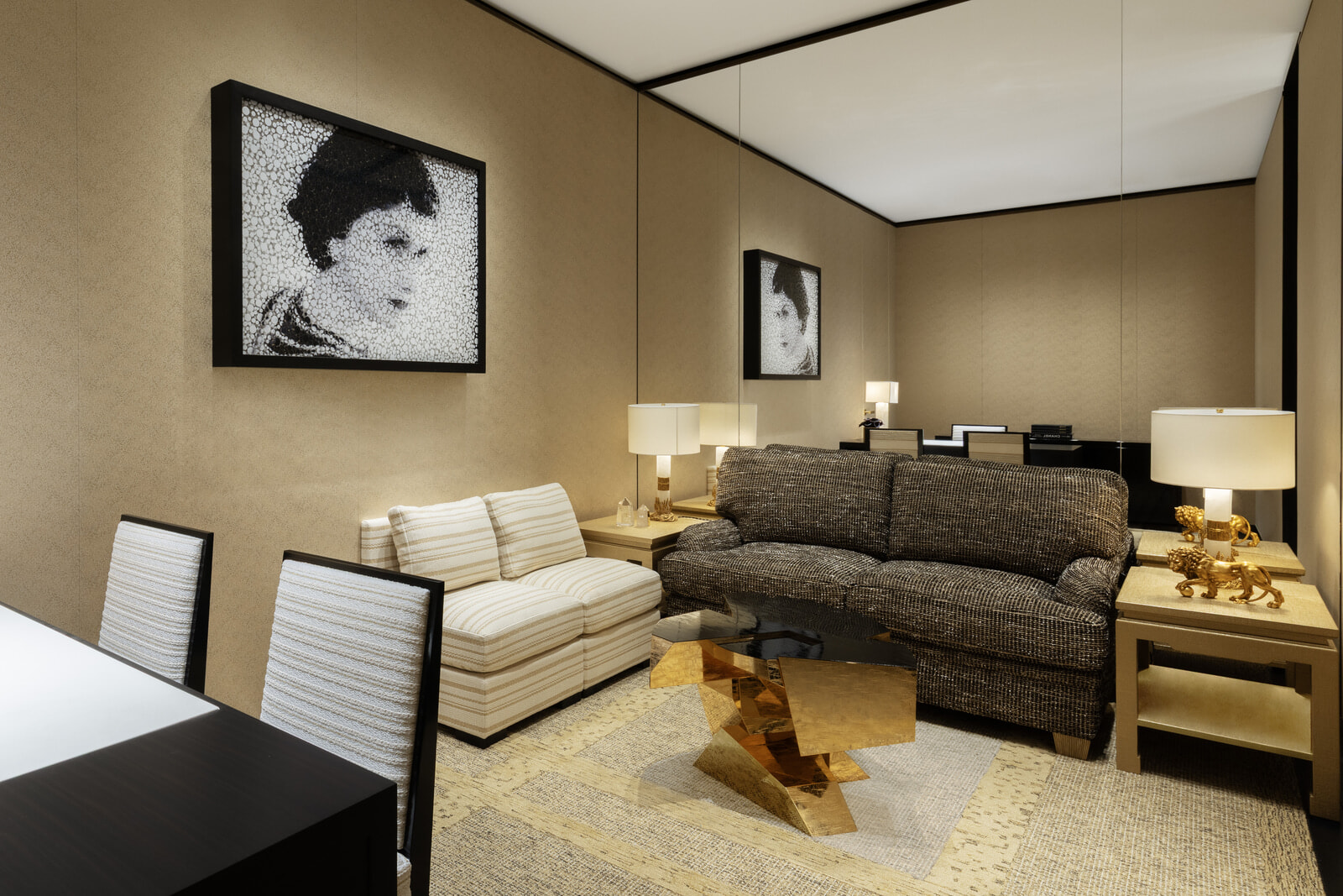 CHANEL_WFJ_Hankyu Umeda_VIP salon.jpg