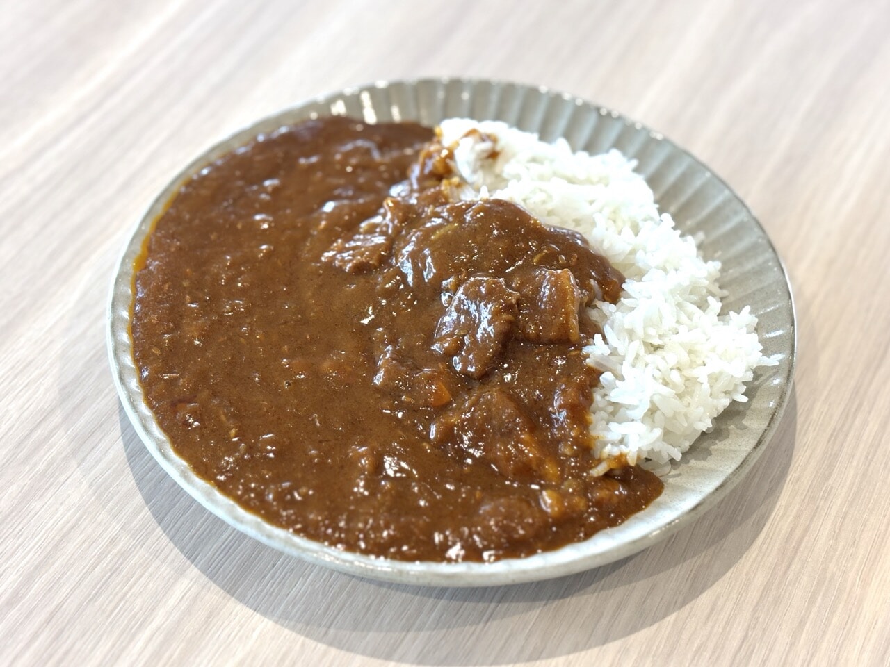 素材を生かした 牛ばら肉の大盛りカレー.jpeg