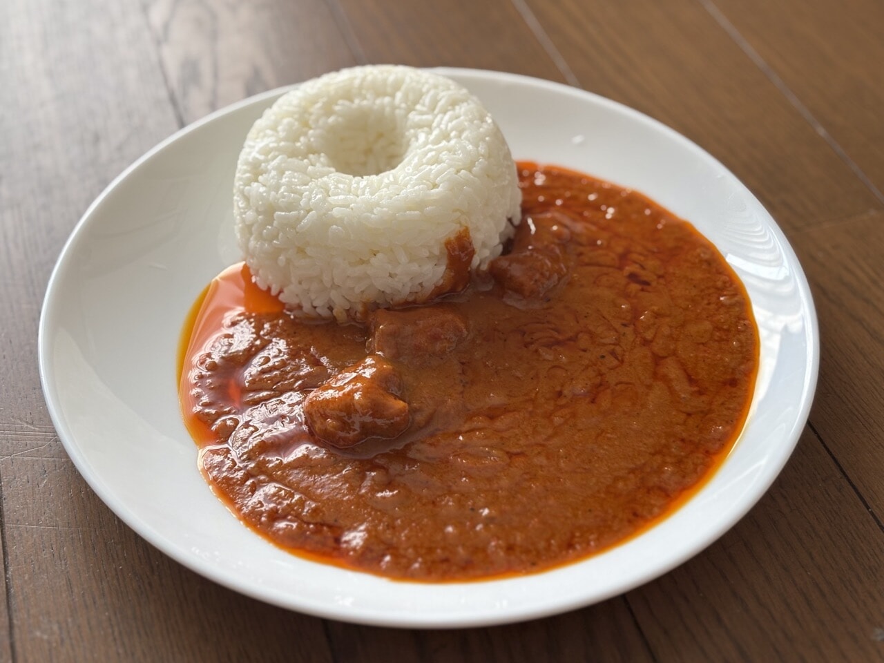 素材を生かしたカレー 3種の唐辛子とチキン.jpeg