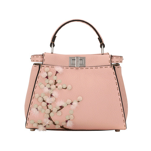 美品!!】フェンディ ピーカブー セレリア 長財布 パイソン 春 桜