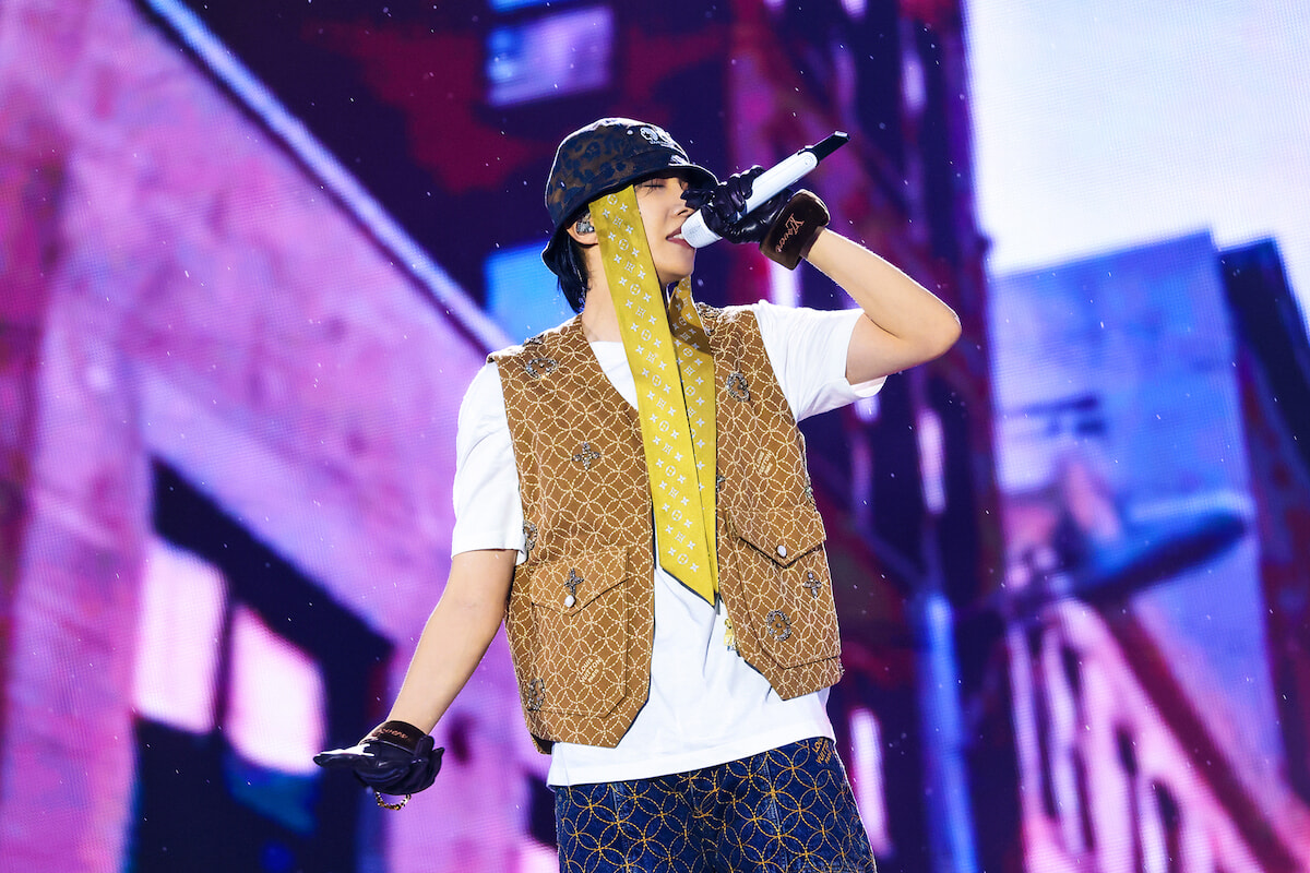 j-hope-03.jpg