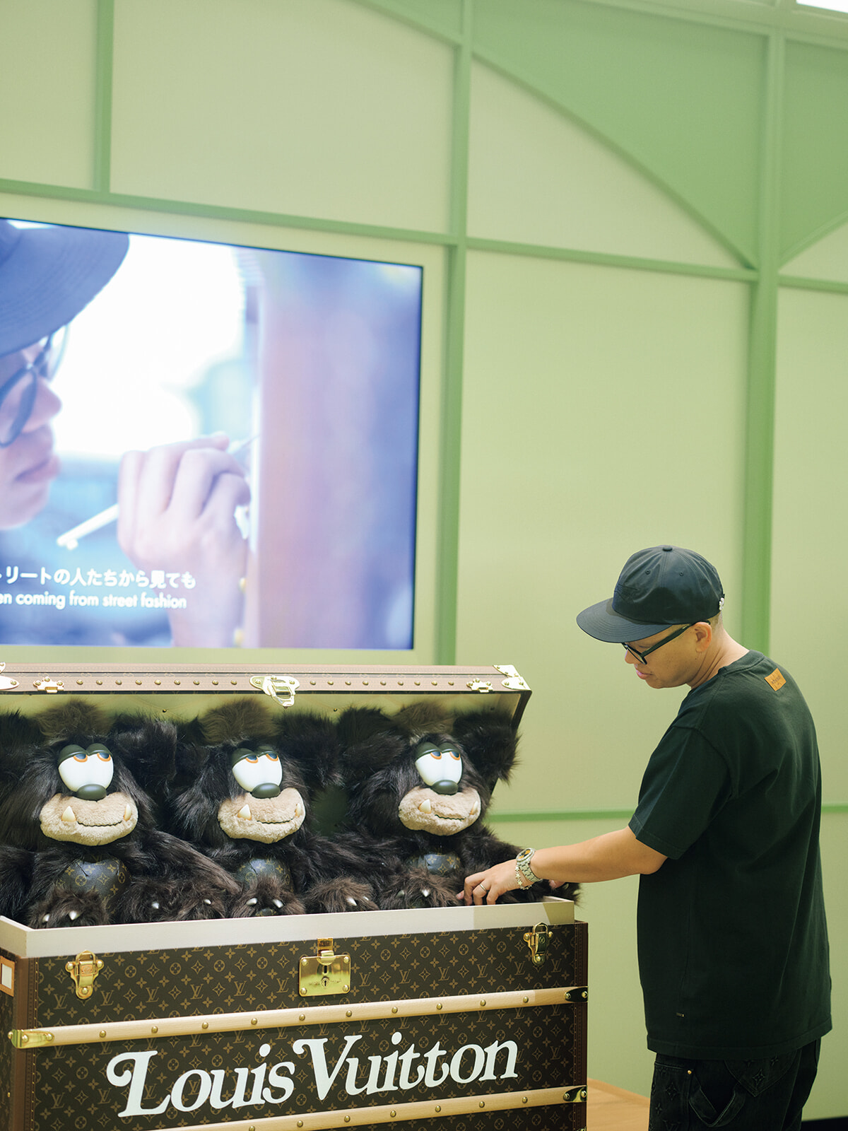louis-vuitton-verdy-02.jpg