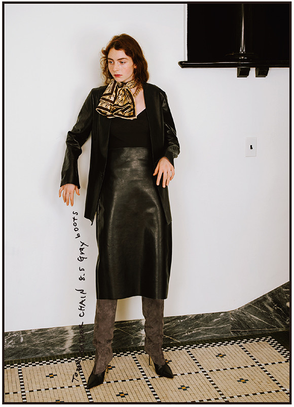 middle-03-heelxskirt-191017.jpg