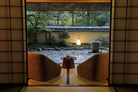 受付終了】箱根を代表する高級老舗旅館、強羅花壇の宿泊券を1組2名様に