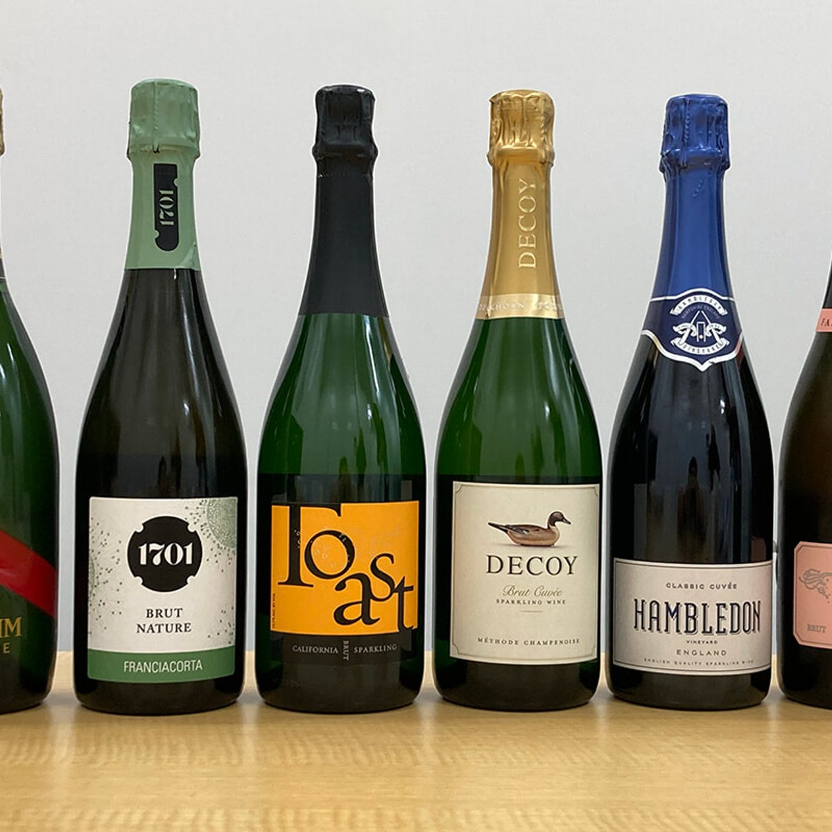 【読者プレゼント】年末年始を華やかに彩る、編集部厳選のスパークリングワイン６選！