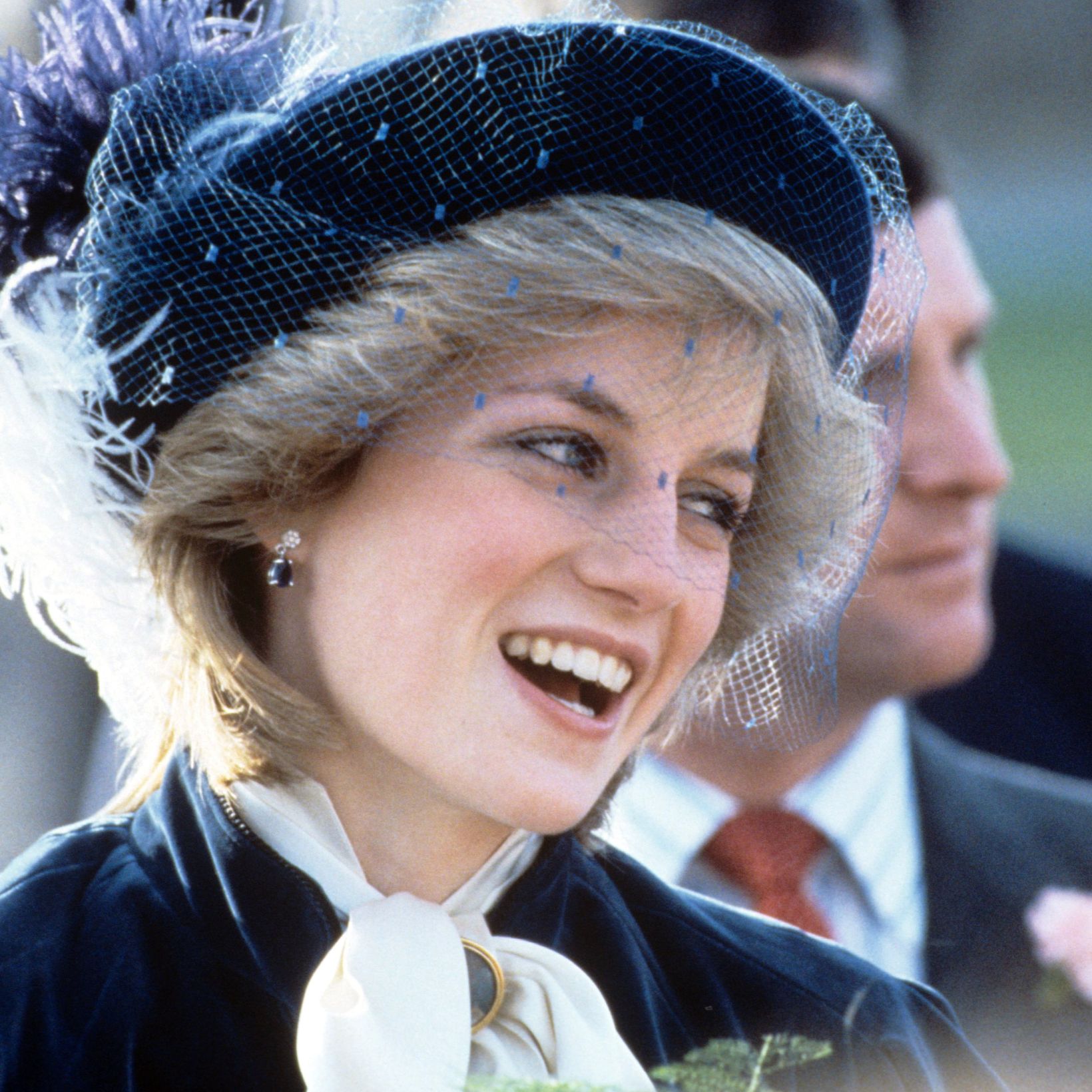 【ダイアナ妃生誕65周年】世界で最も愛されたプリンセス、「伝説の写真の舞台裏」。