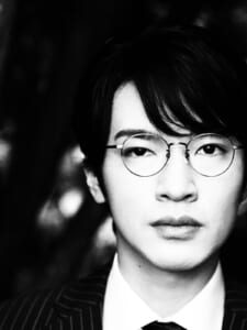齊藤工が撮る深澤辰哉、氷のような冷徹さの奥に何がある？