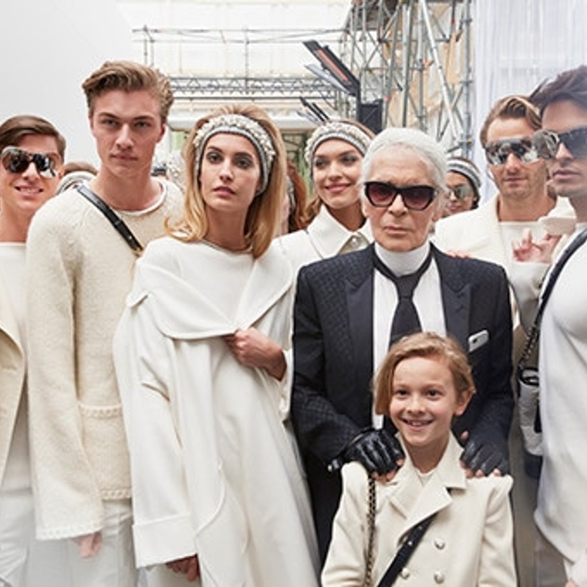 シャネルとカール・ラガーフェルド。