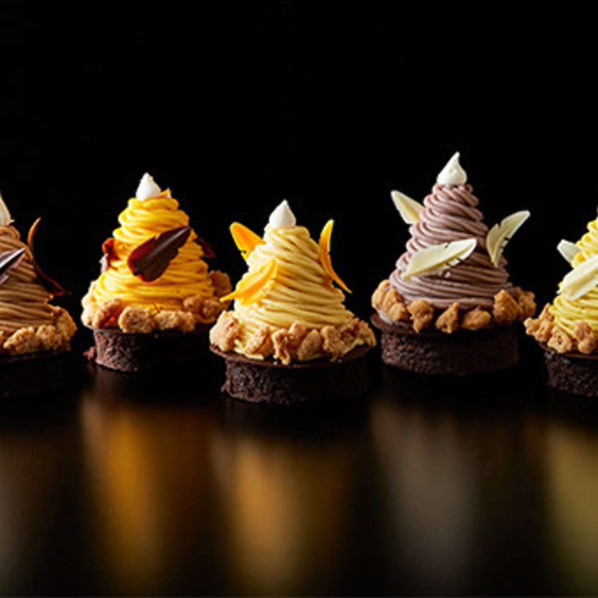 どんな味？ 5色で楽しむモンブラン。