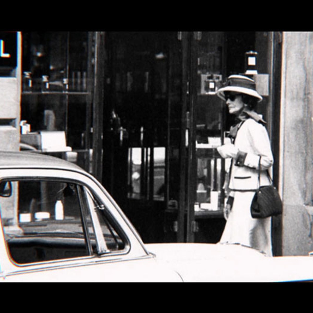 【シャネル16】コレクションの煌めきを捉えたフィルム。