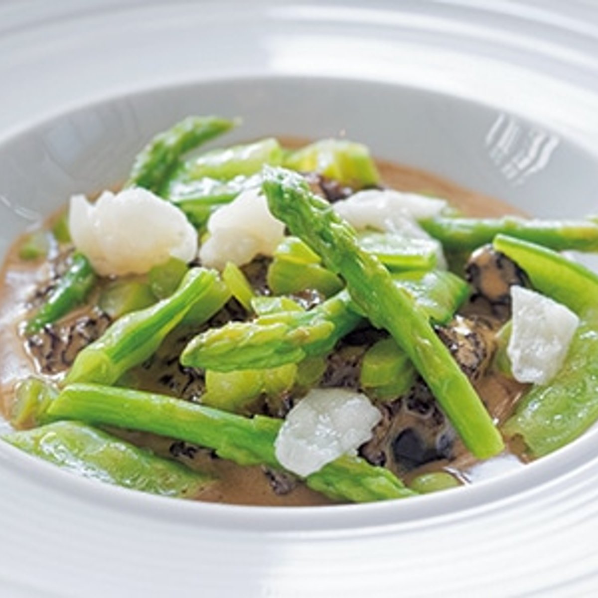 ベトナム素材とフレンチの、見事なコラボレーション。