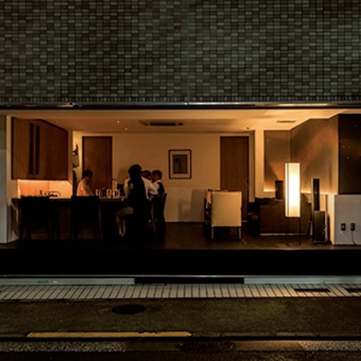 東京タワーを仰ぎ見る、大人の隠れ家「月下」。