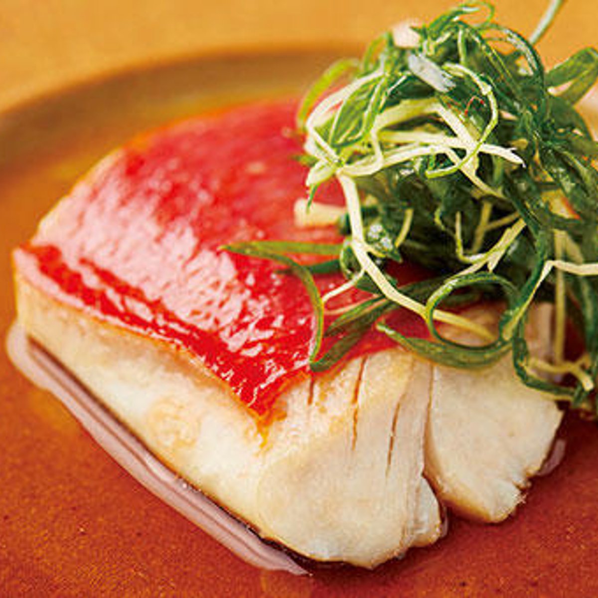 旬の国産食材にこだわる、優しい中華をカジュアルに。