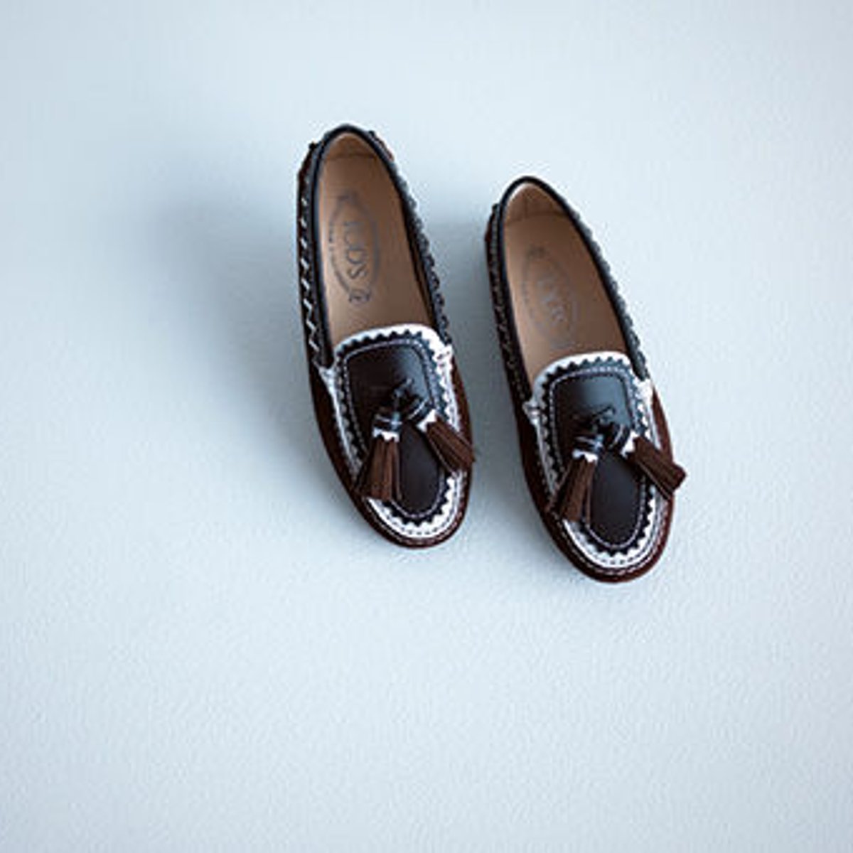 170908-shoes-bags-tods-1x1-3.jpg