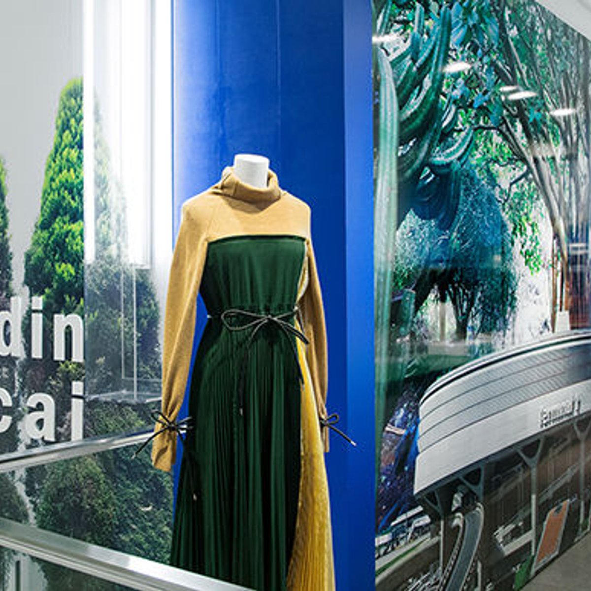 コレットで、サカイの限定品が花咲くジャルダン・サカイ。