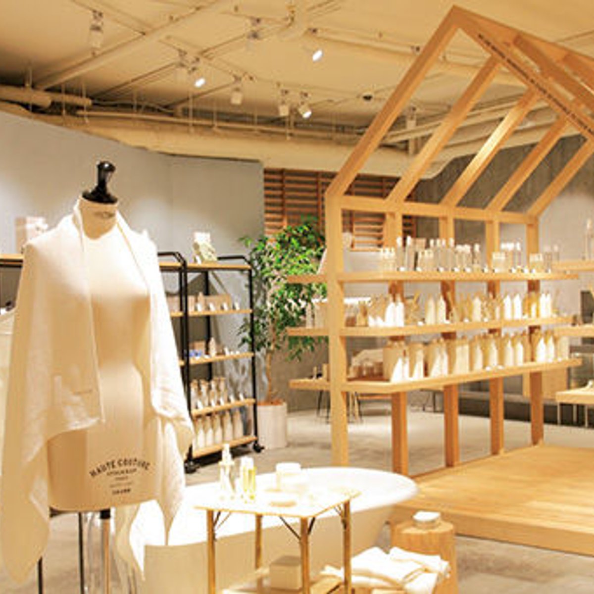 人気コスメブランド「シロ」のカフェが自由が丘にオープン！