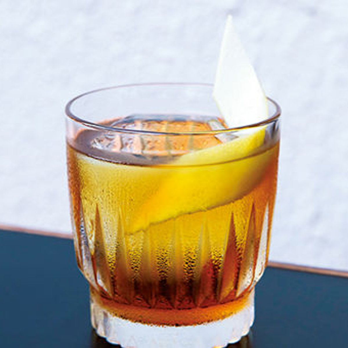 北欧のカクテルは、ハーブが鍵。