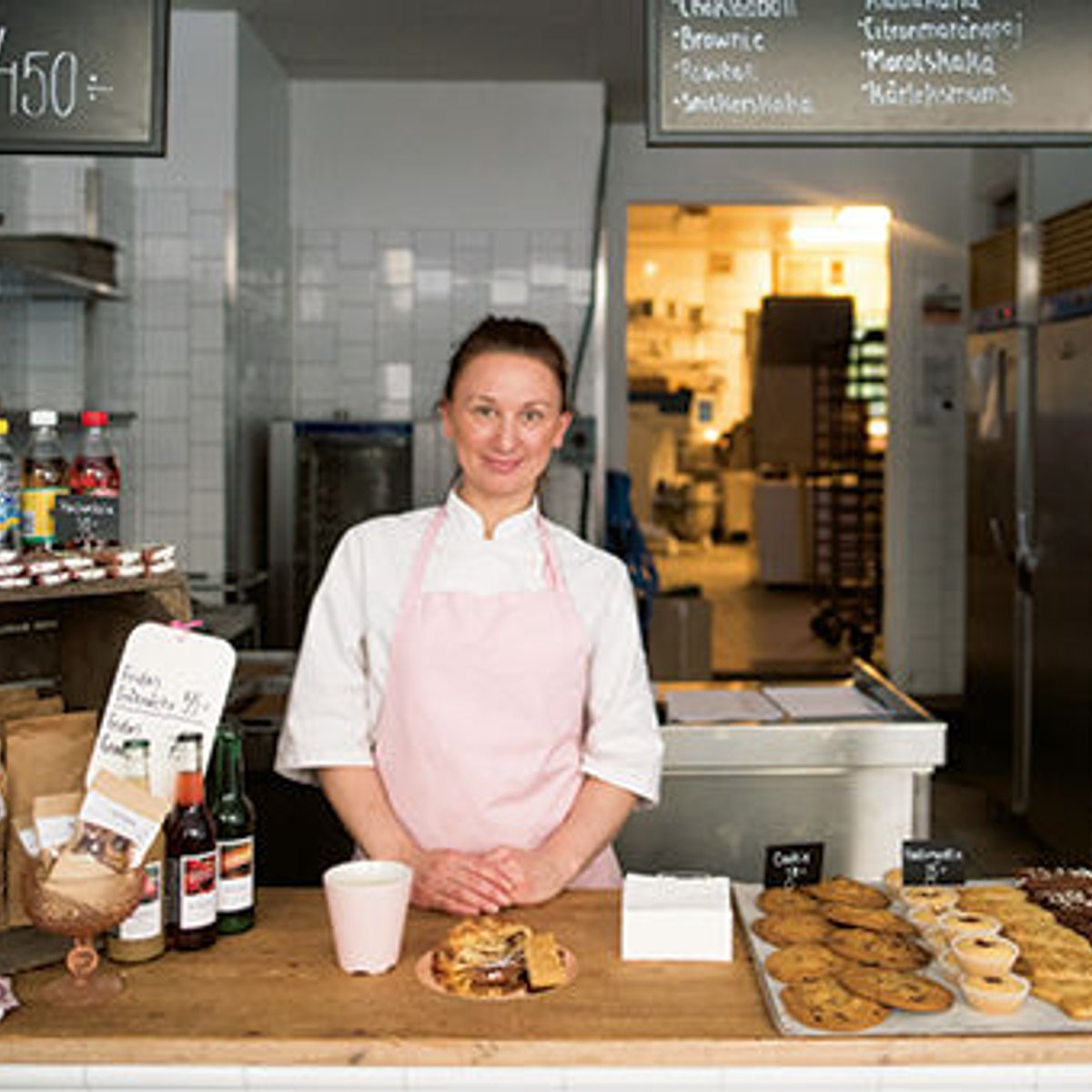 シャネルのプリーツのアトリエ、ロニオンを訪ねて。