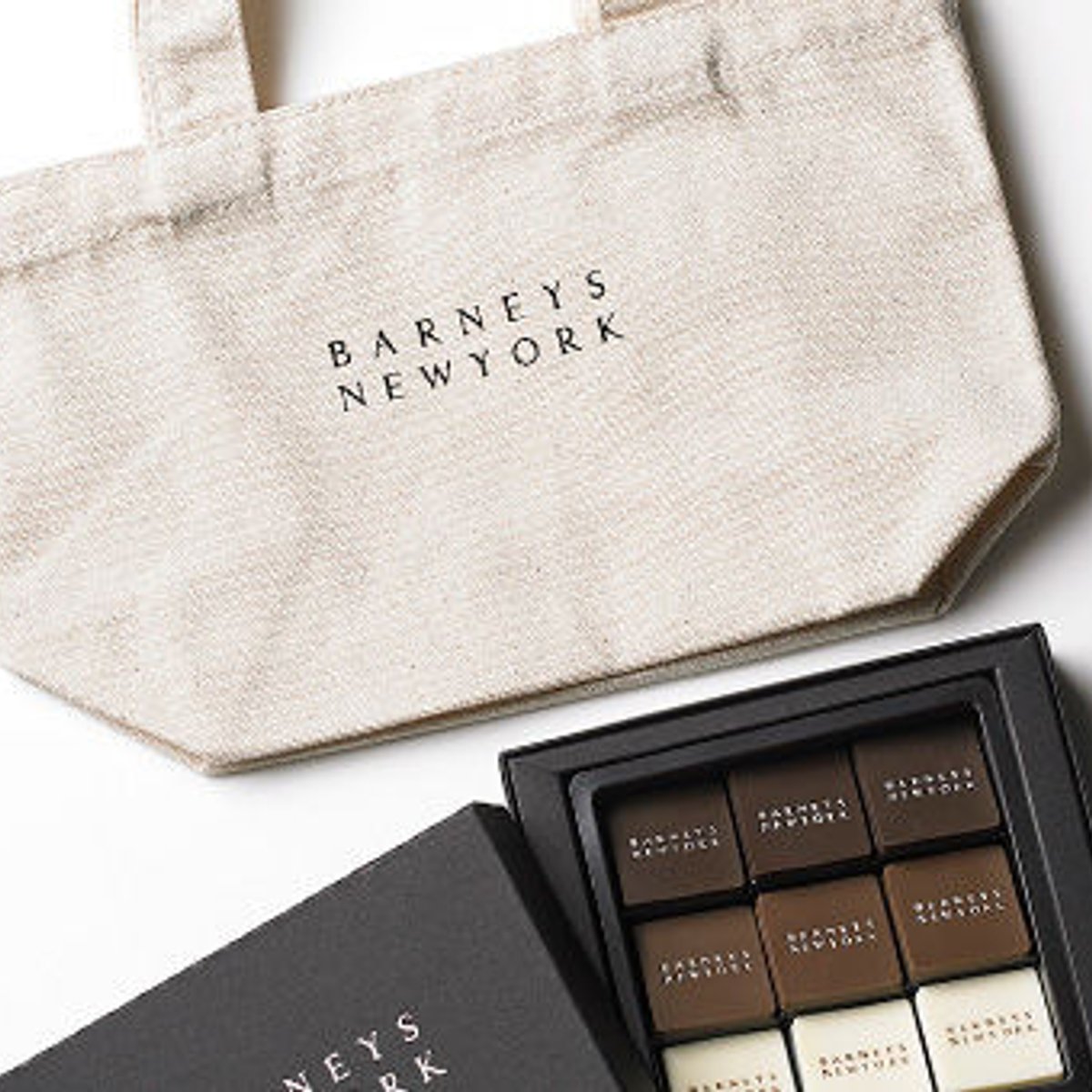 バーニーズ　ニューヨーク限定のバレンタインギフトが登場。