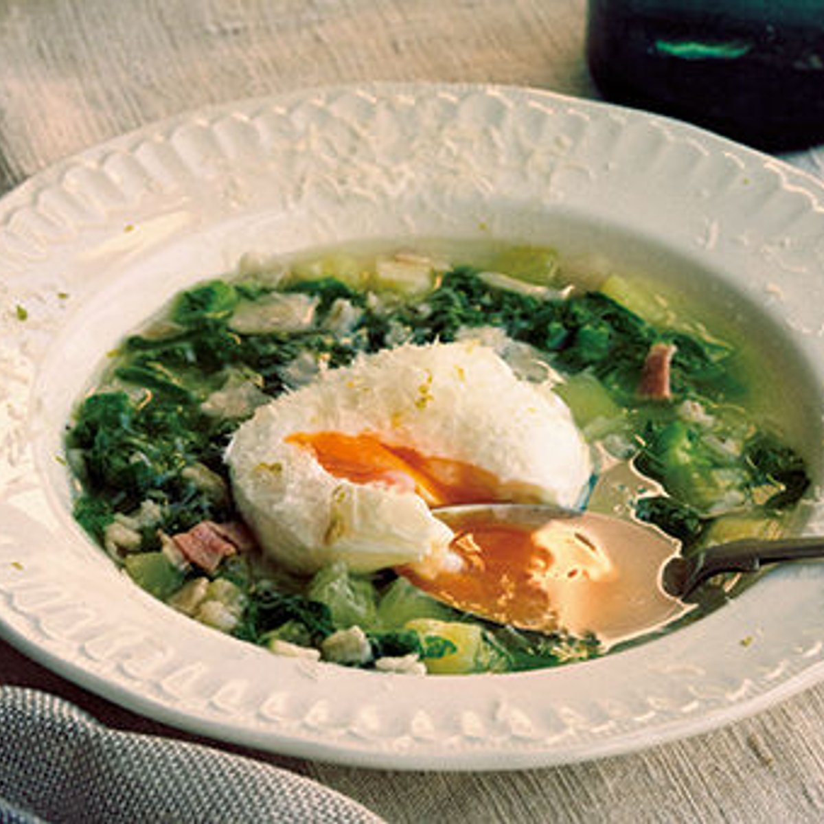 寒い日の週末ランチにおすすめのスープレシピ。