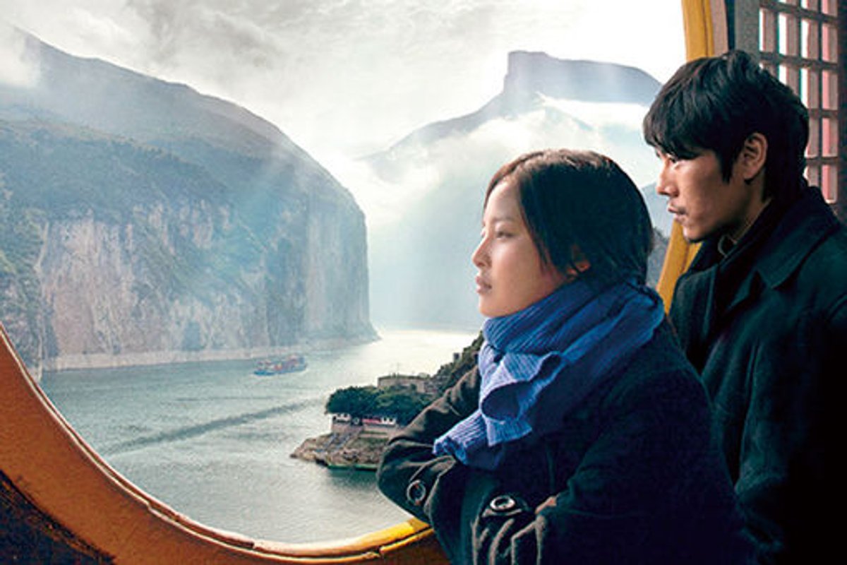 壮大な長江の情景に浸る、美しい叙事詩のような映画。 | madameFIGARO