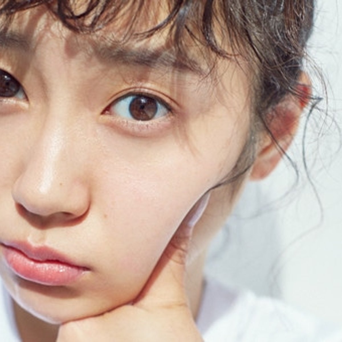 清水くるみが纏う、エルメスのエレガンスと遊び心。