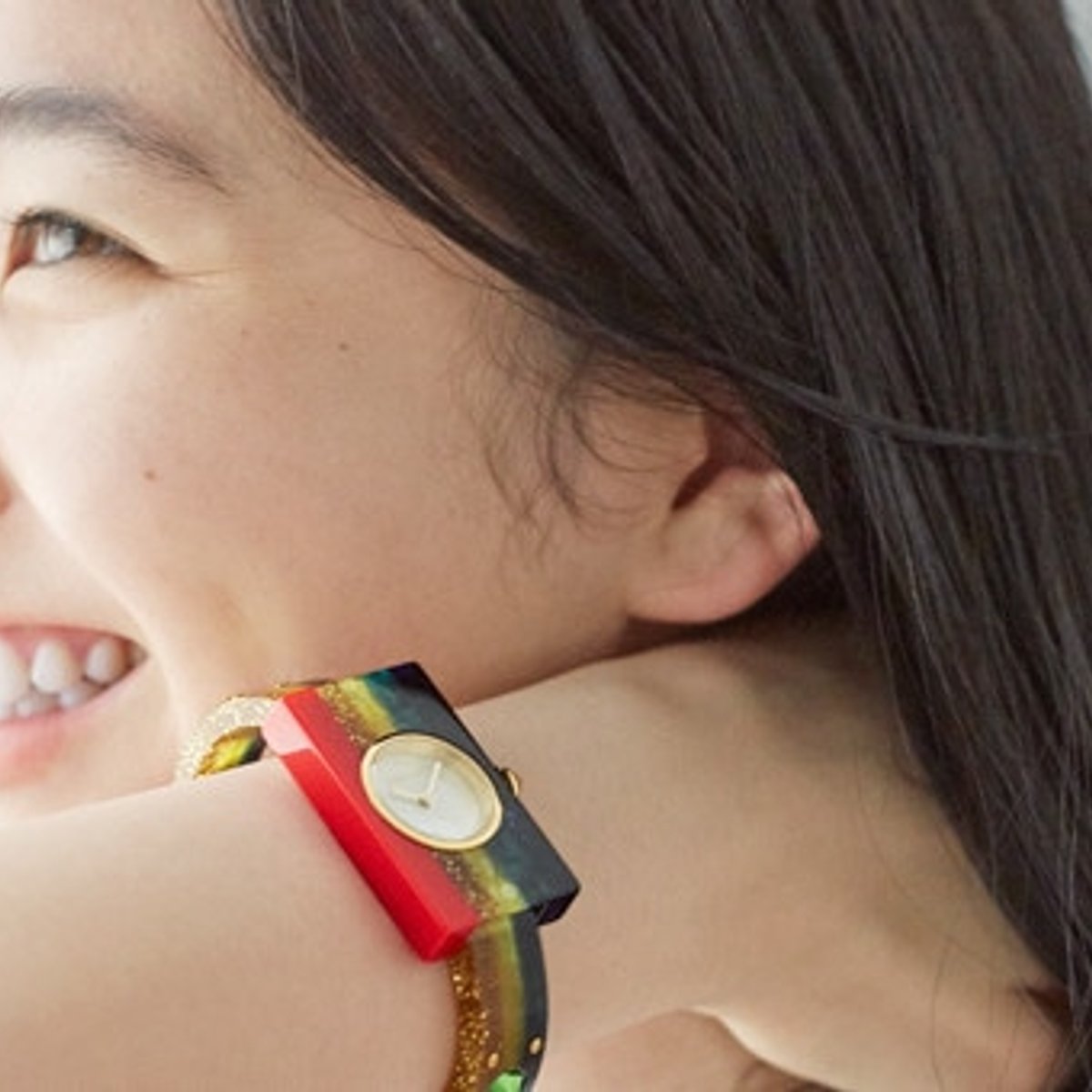 福地桃子、内に秘めた感情をグッチに託して。