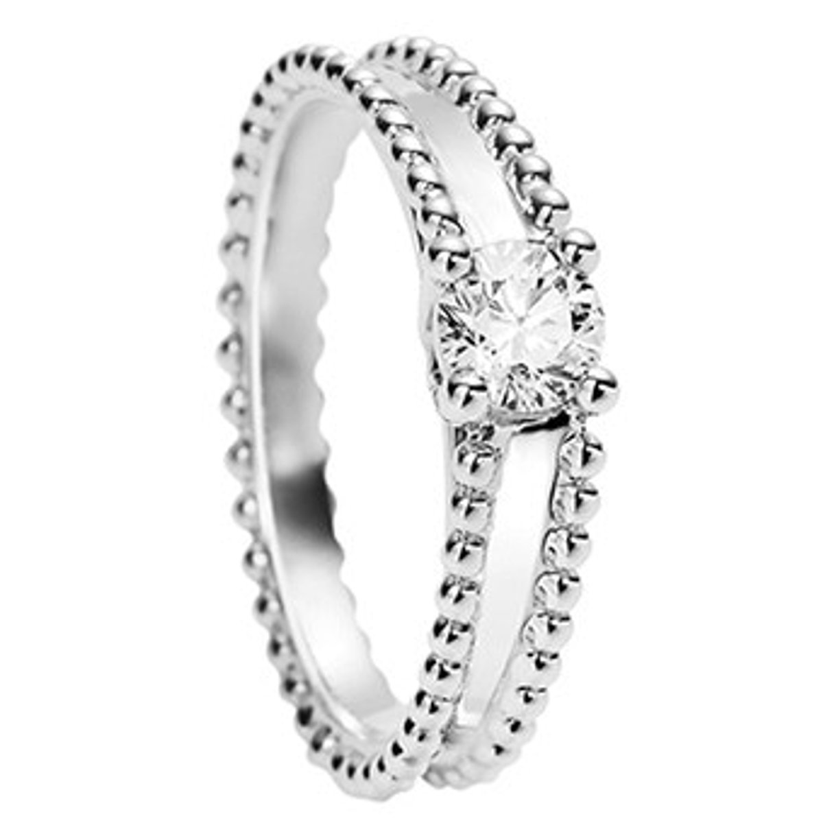 ヴァン クリーフ&アーペルが、愛するふたりを祝福。