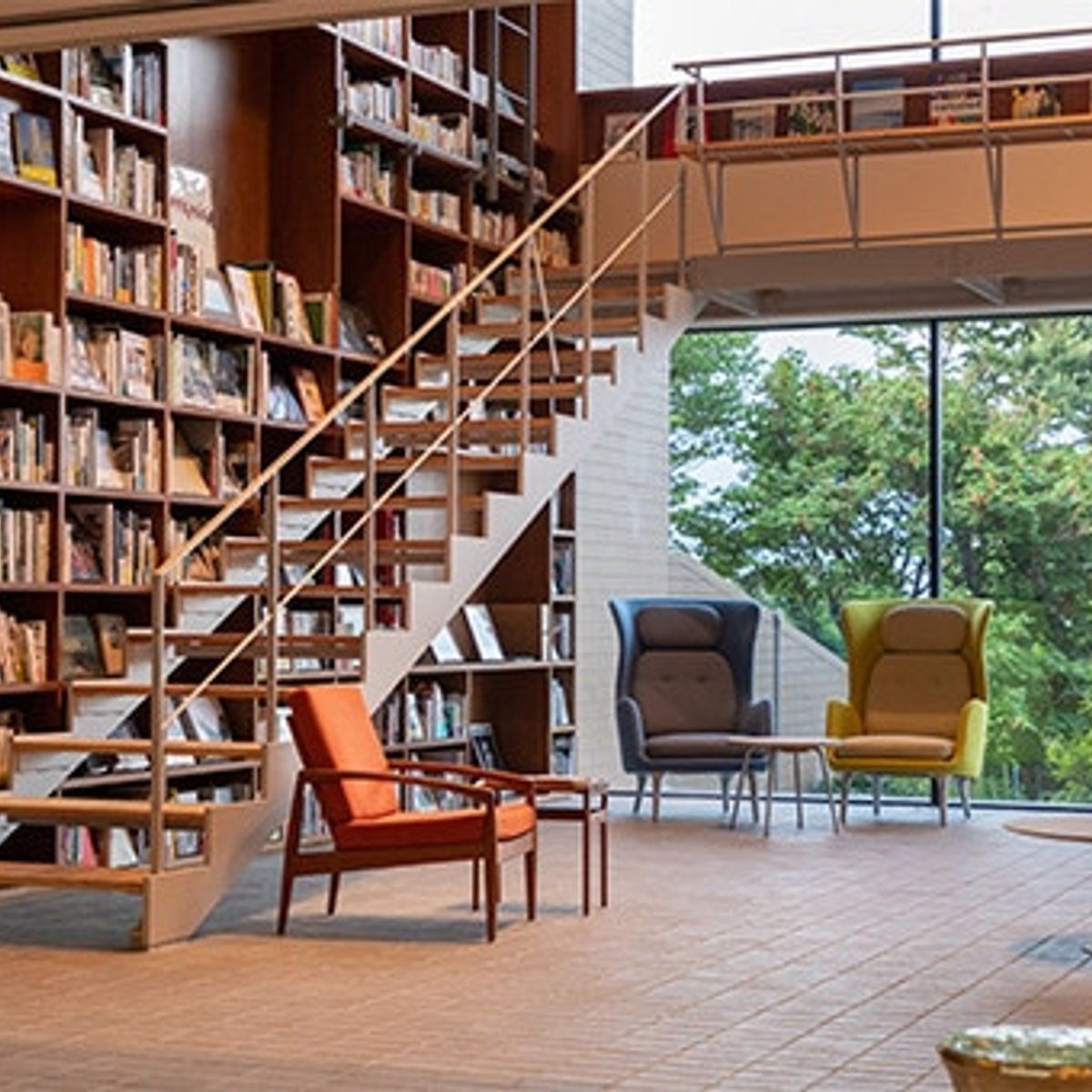 今度の休暇は、箱根でおこもり読書三昧！