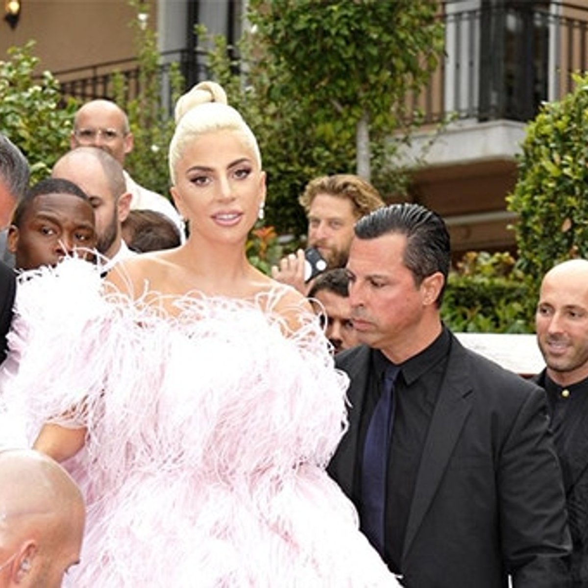 レディー・ガガの貫禄、ヘレナ・クリステンセンの寝起き。