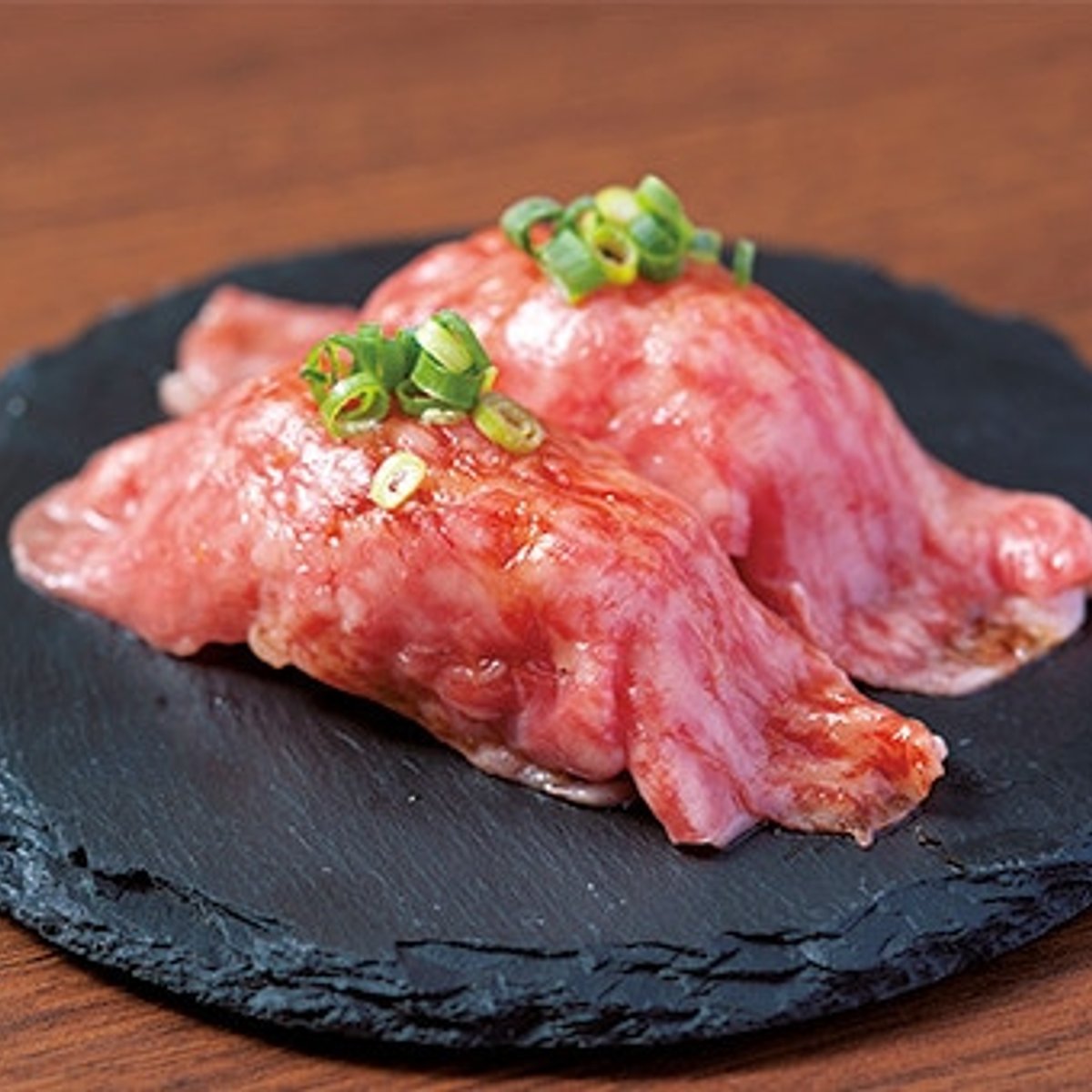 ワインセラーも完備した、肉の新名所が誕生。