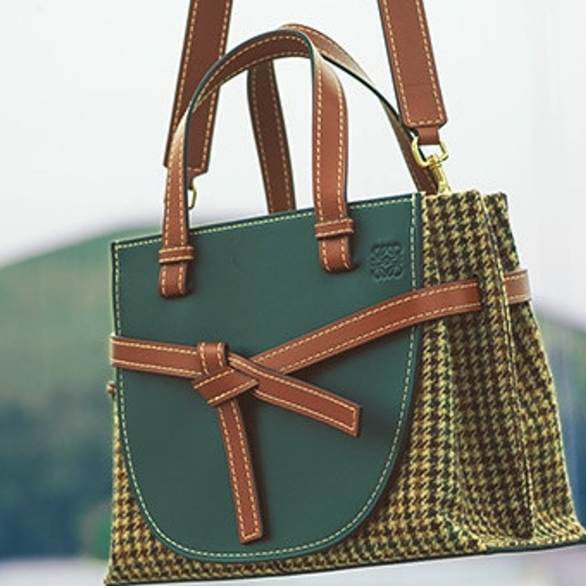 更に進化を遂げた、ロエベの「ゲート」。